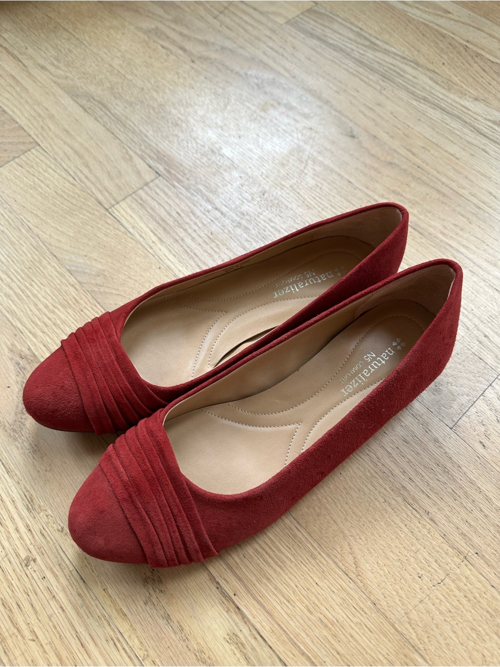Naturalizer Red Suede Pleated Toe Ballet Flats